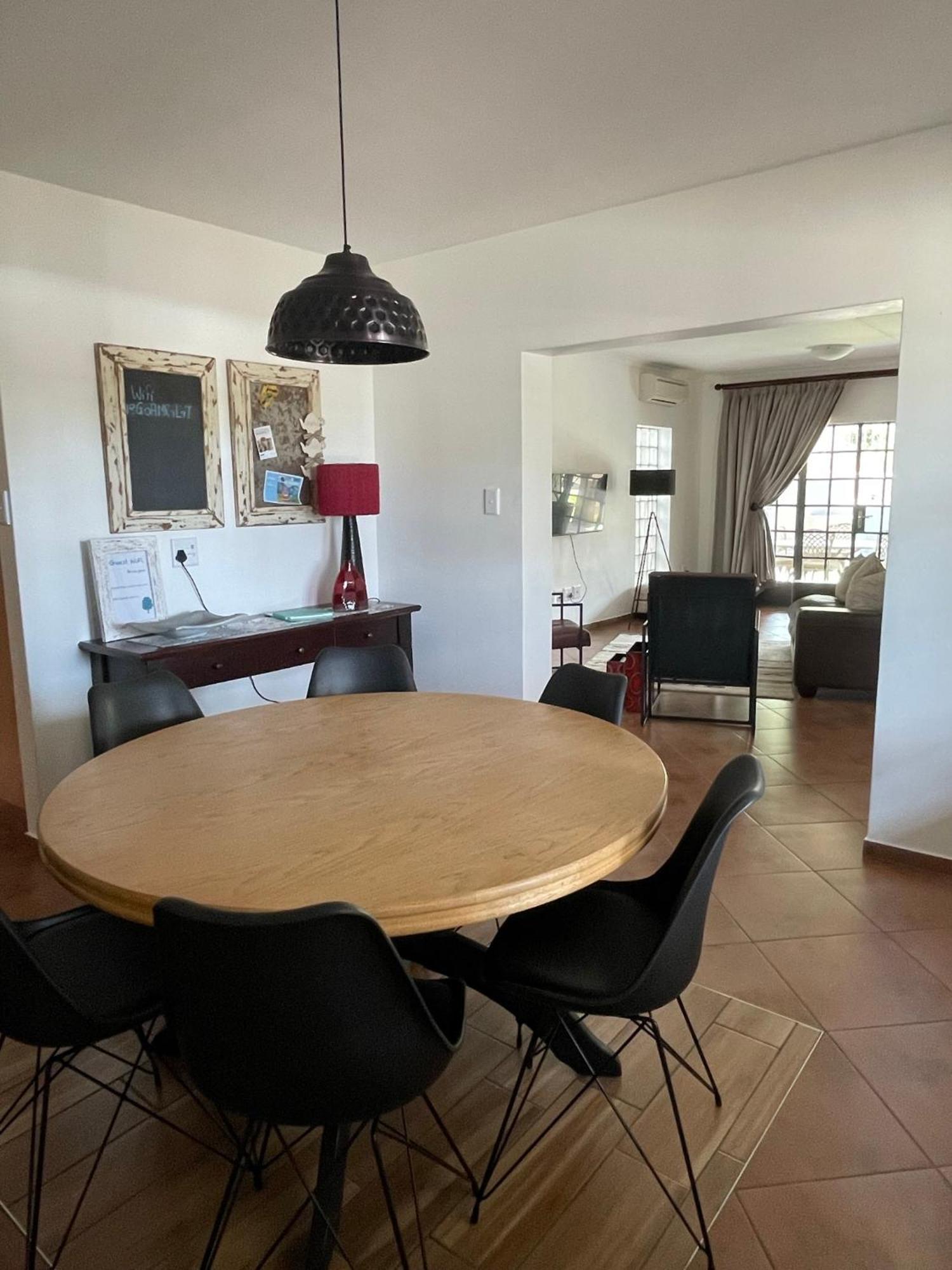 City Comfort Self Catering Windhoek Exterior photo